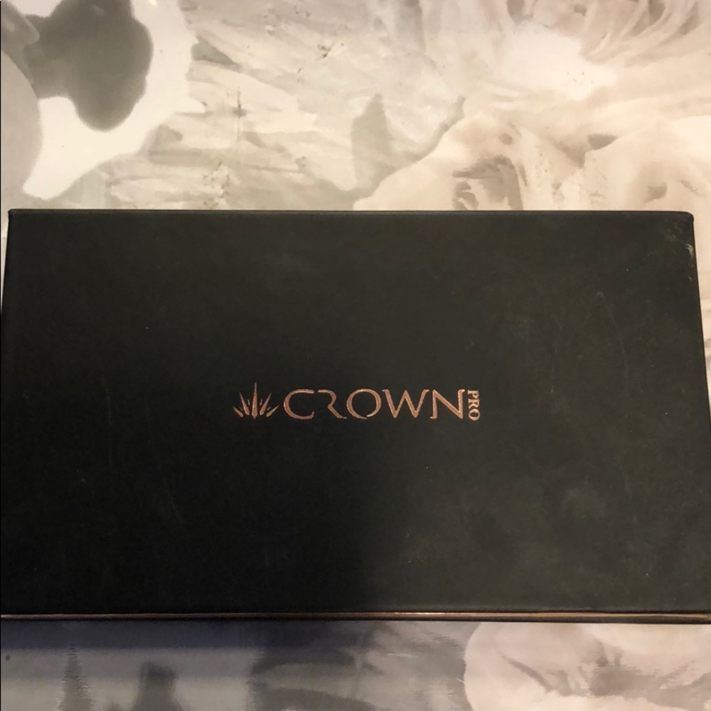 Crown pro